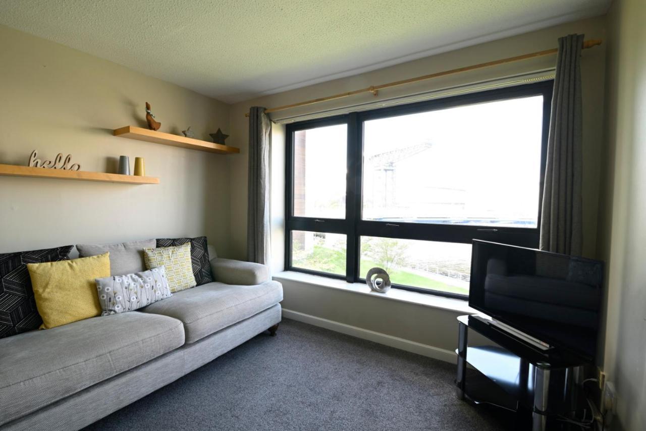 דירות גלאזגו Sec/ Hydro Two Bed Flat With Free Parking And Great View מראה חיצוני תמונה